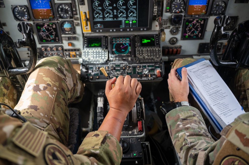 U.S. Air Force KC-135 refuels F-15s