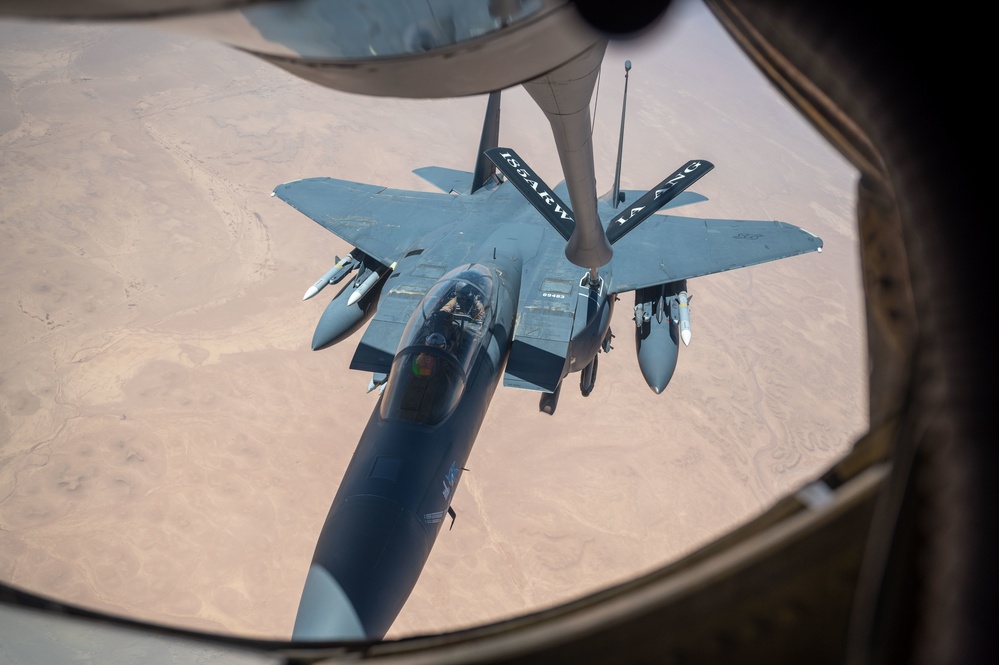 U.S. Air Force KC-135 refuels F-15s