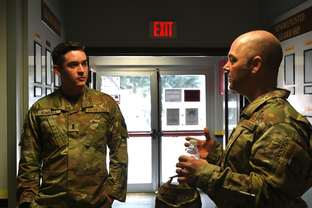 521st AMOW Command Chief visits 728 AMS