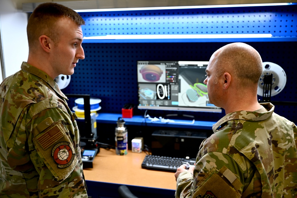 521st AMOW Command Chief visits 728 AMS