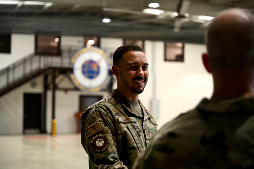 521st AMOW Command Chief visits 728 AMS