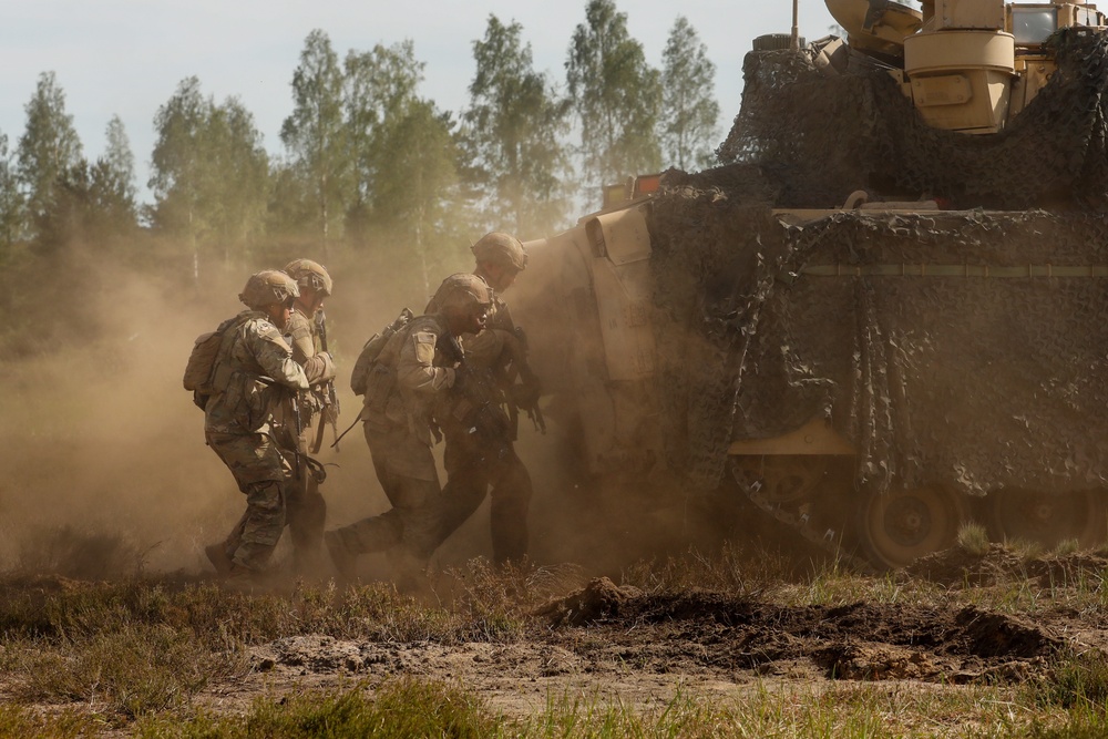 U.S. and German Soldiers conduct live fire exercise at OTA