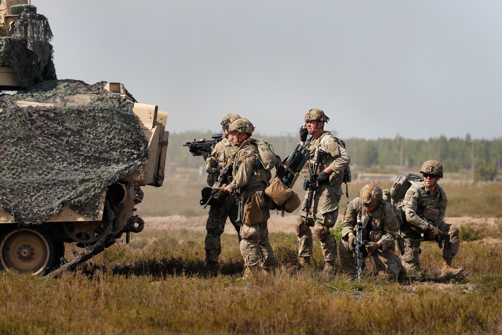 U.S. and German Soldiers conduct live fire exercise at OTA