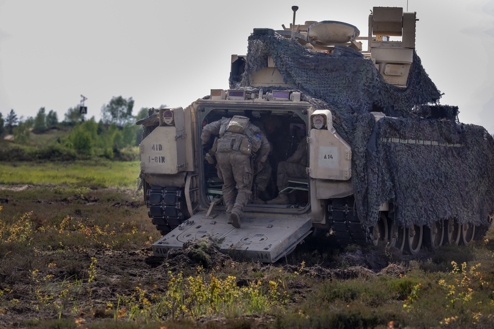 U.S. and German Soldiers conduct live fire exercise at OTA