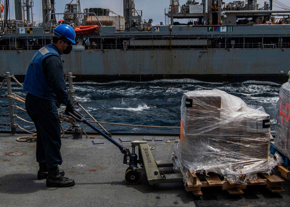 Gridley conducts a replenishment-at-sea with the Military Sealift Command fleet replenishment oiler USNS Rappahannock (T-AO 204)