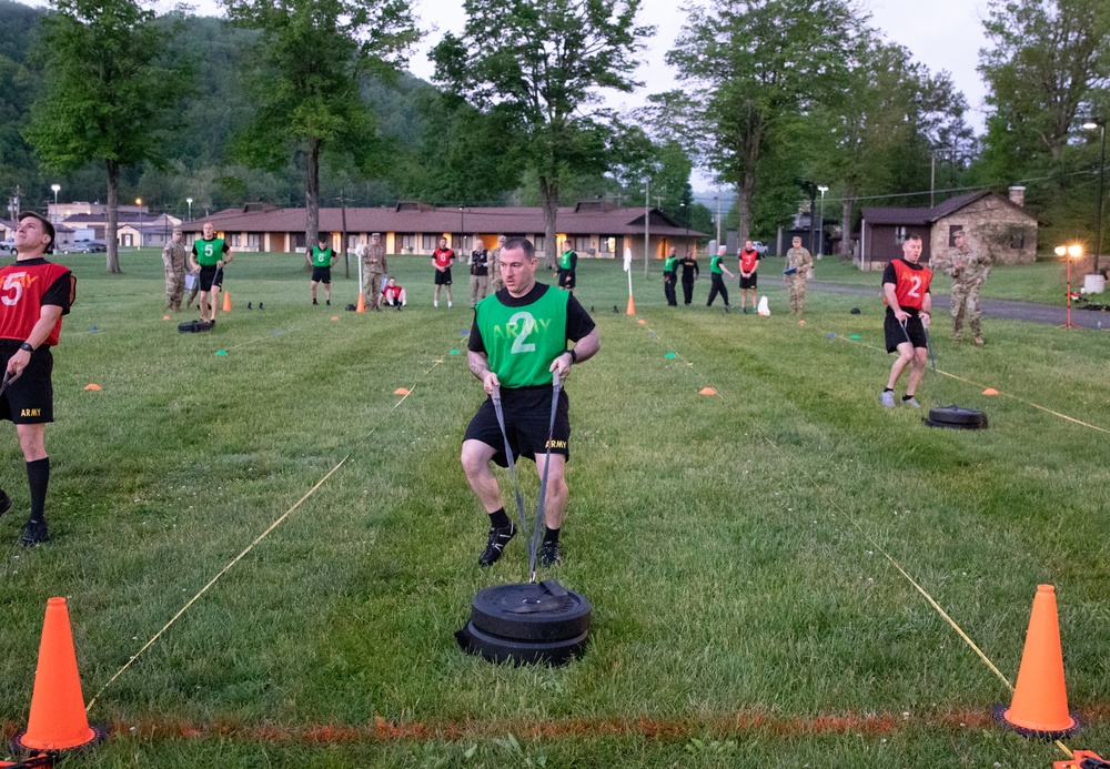 Soldiers compete in the National Guard Bureau Region 2 Best Warrior Competition