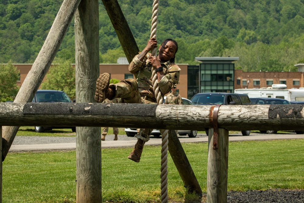 Soldiers compete in the National Guard Bureau Region 2 Best Warrior Competition