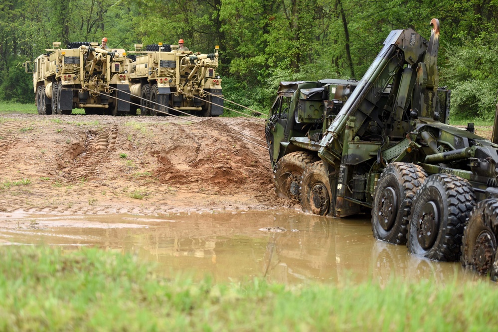 Active, Guard and Reserve Soldiers attend Fort Custer vehicle recovery course
