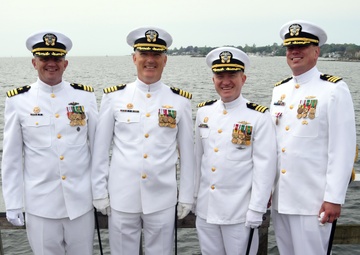 USS Hartford (SSN 768) holds change of command ceremony