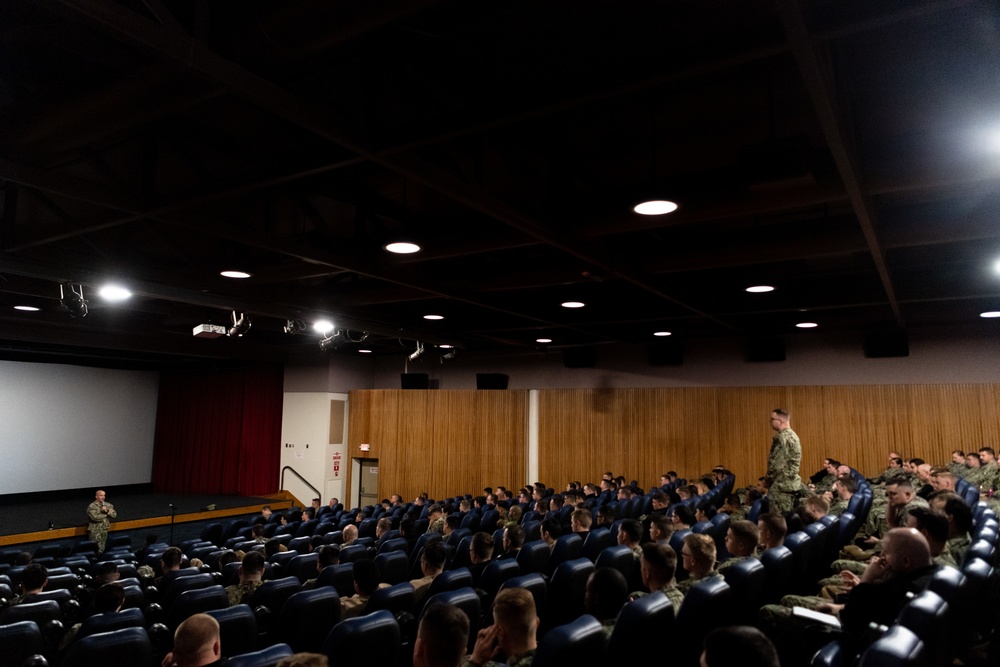 MCPON Visits Naval Base Kitsap-Bangor