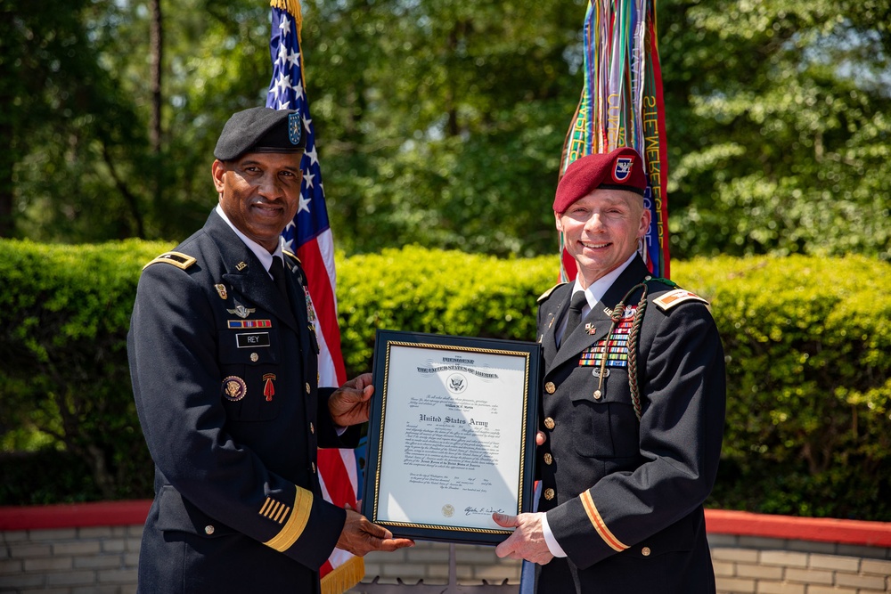 82nd Airborne Paratrooper is promoted to Col.