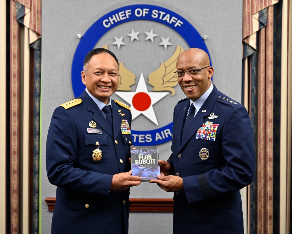 CSAF Brown meets Indonesian ACM Prasetyo