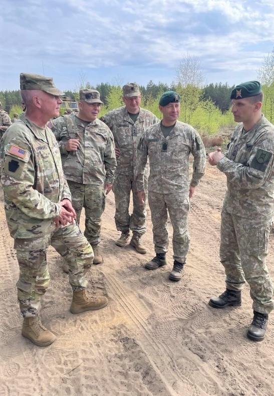 Pa. adjutant general, senior enlisted leader visit Lithuania