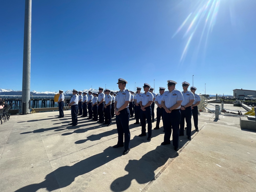 Coast Guard Cutter Hickory crew holds change-of-command ceremony