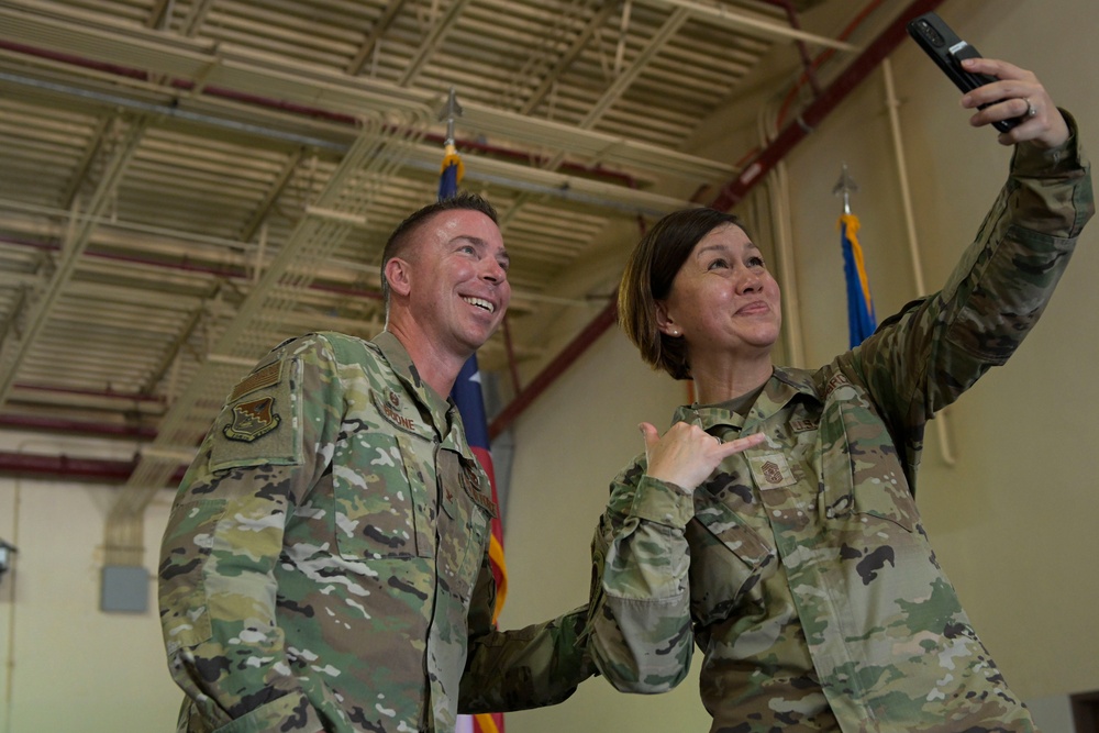 CMSAF JoAnne S. Bass visits 156th Wing