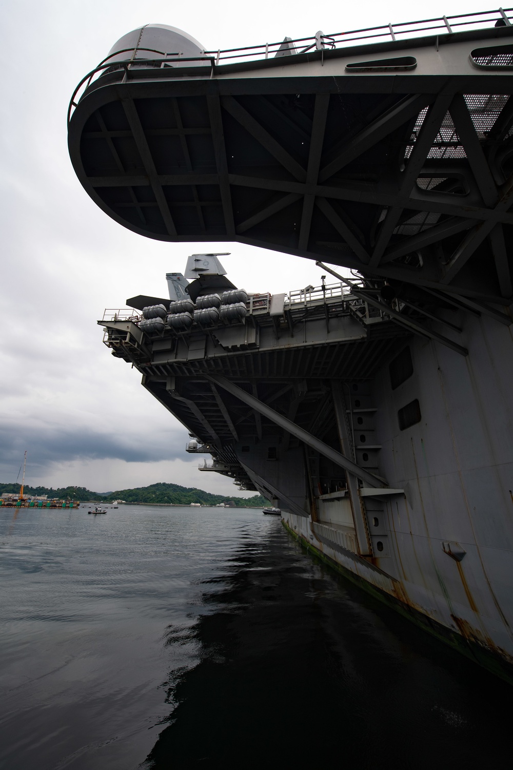 Abraham Lincoln Strike Group arrives at CFAY
