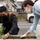 31st MEU volunteers for town beautification with locals