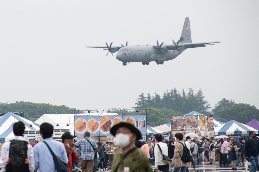 Yokota, partners highlight aircraft during Friendship Festival
