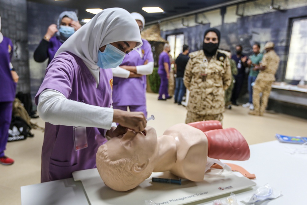 ND 22: ERSS 27 and Bahrain Defense Force Royal Medical Team exchange