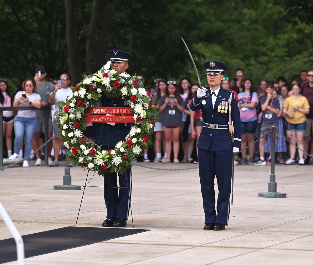 Indonesian Air Chief Lays Wreath at Arlington National Cemetary