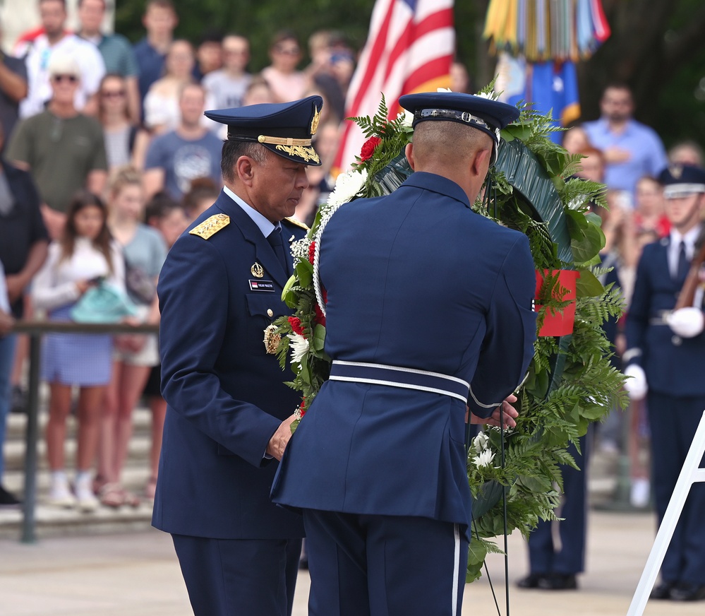 Indonesian Air Chief Lays Wreath at Arlington National Cemetary