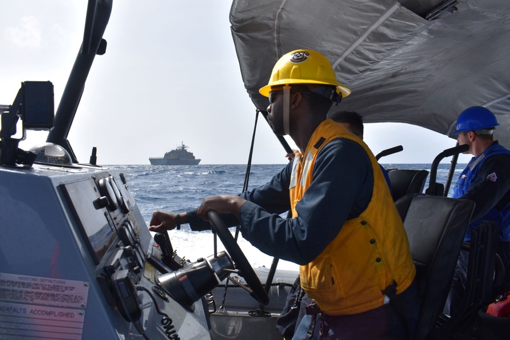 USS Billings Conducts RHIB Operations