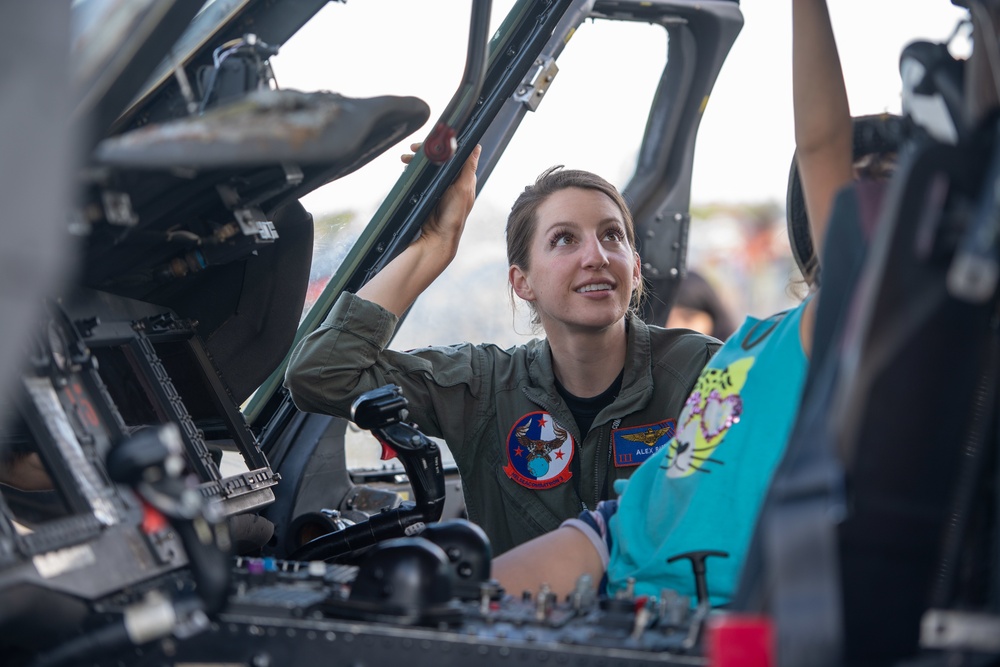 2022 Oregon International Airshow All-Female Lineup