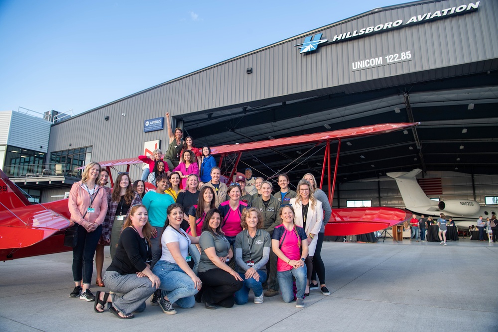 2022 Oregon International Airshow All-Female Lineup