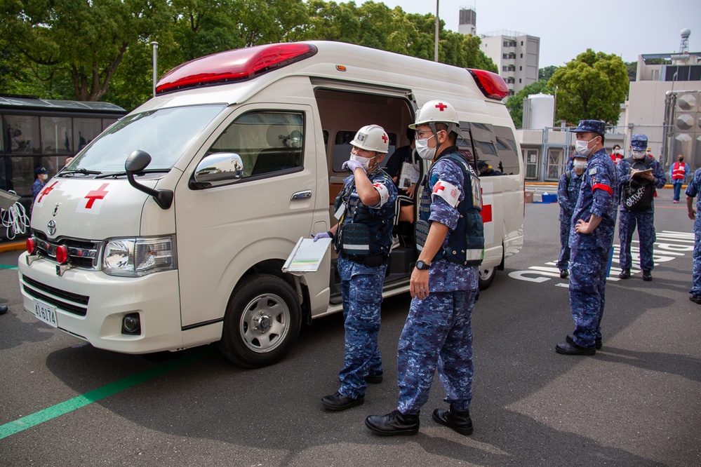 NMRTC Yokosuka and Japanese Maritime Defense Force foster partnership while executing Mass Casualty Drill