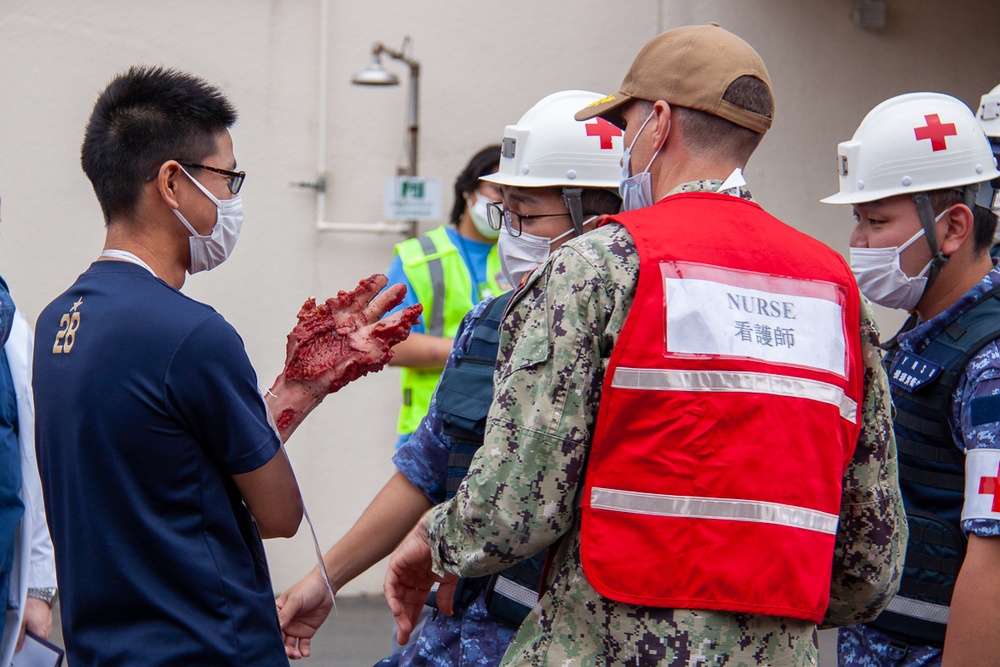 NMRTC Yokosuka and Japanese Maritime Defense Force foster partnership while executing Mass Casualty Drill