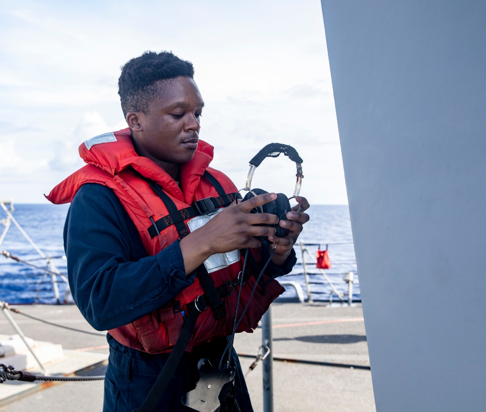 Sailors Aboard USS Dewey (DDG 105) Conduct Replenishment-at-Sea with USNS Tippecanoe (T-AO-199)