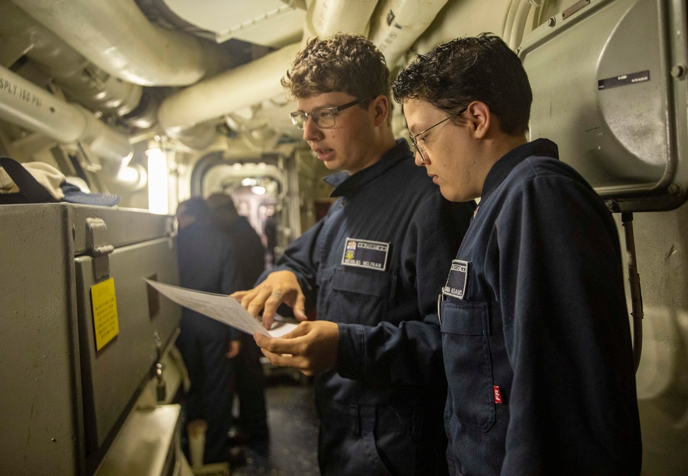 Sailors Conduct Damage Control Drill Aboard USS Dewey (DDG 105)