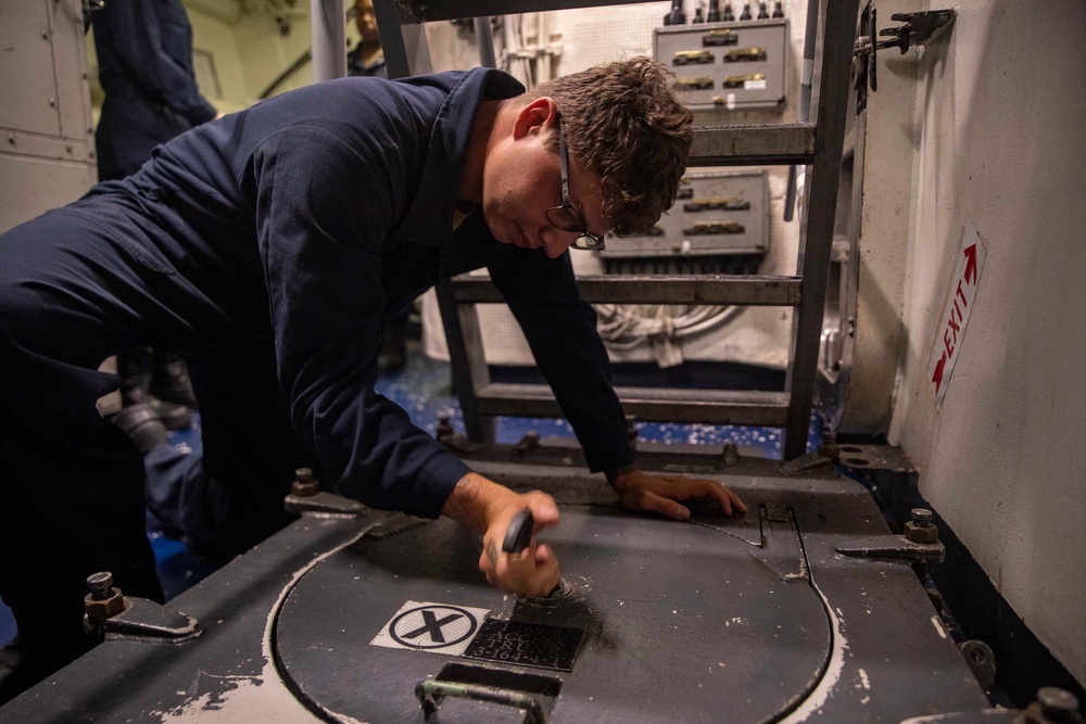 Sailors Conduct Damage Control Drill Aboard USS Dewey (DDG 105)