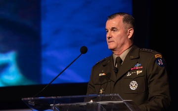 USARPAC commander helps reopen land power forum, talks partnerships