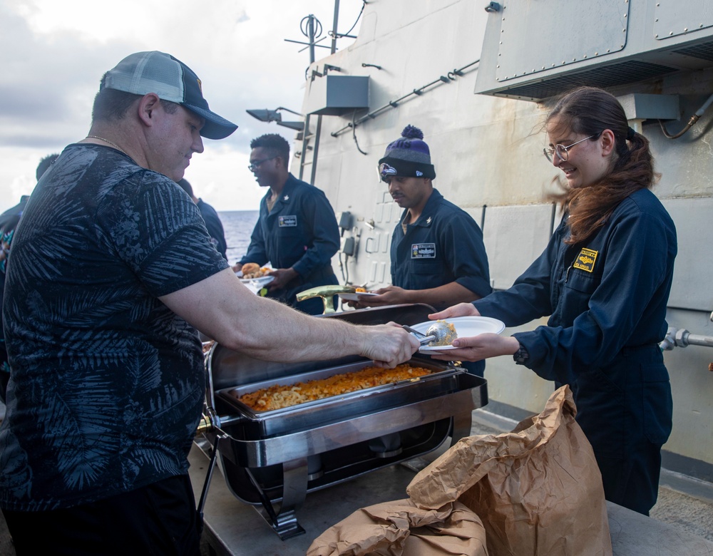 Sailors Aboard USS Dewey (DDG 105) Enjoy Steel Beach Picnic