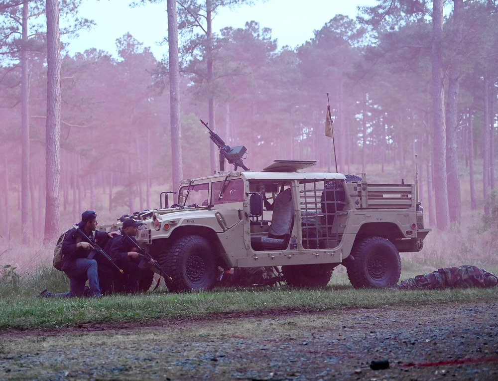 Green Beret Candidates Undergo Robin Sage Exercise