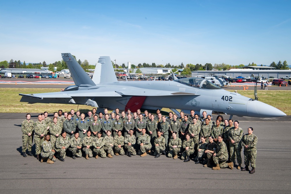 2022 Oregon International Airshow All-Female Lineup