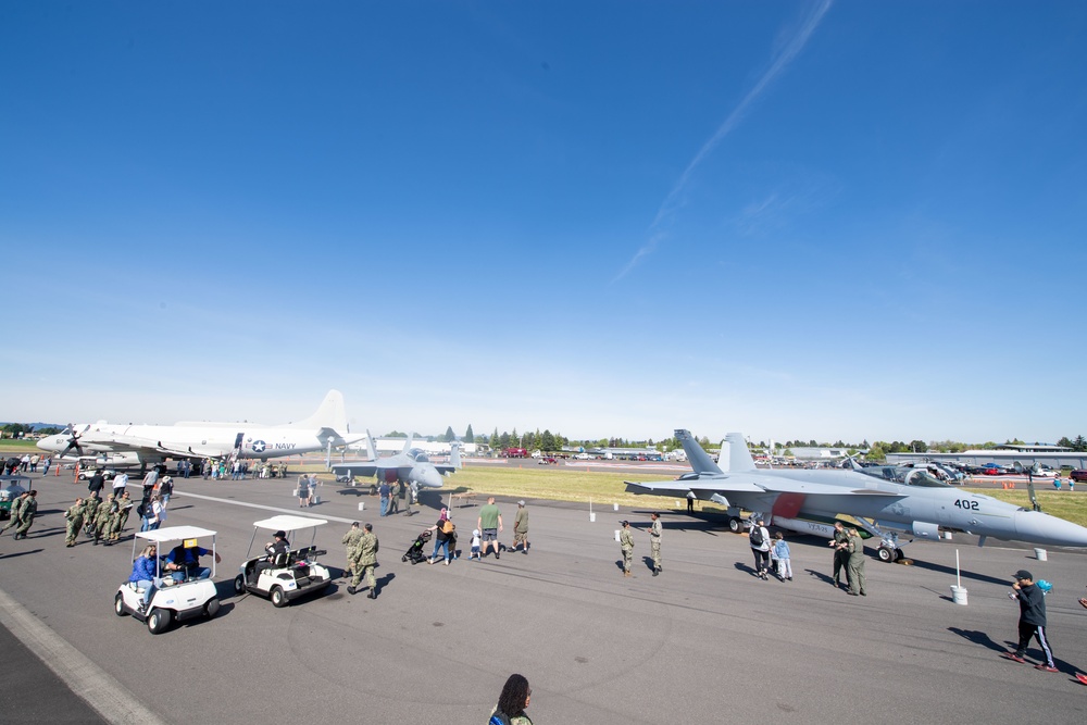 2022 Oregon International Airshow All-Female Lineup