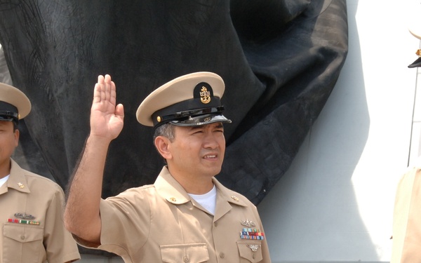 Reenlistment ceremony aboard Battleship Wisconsin