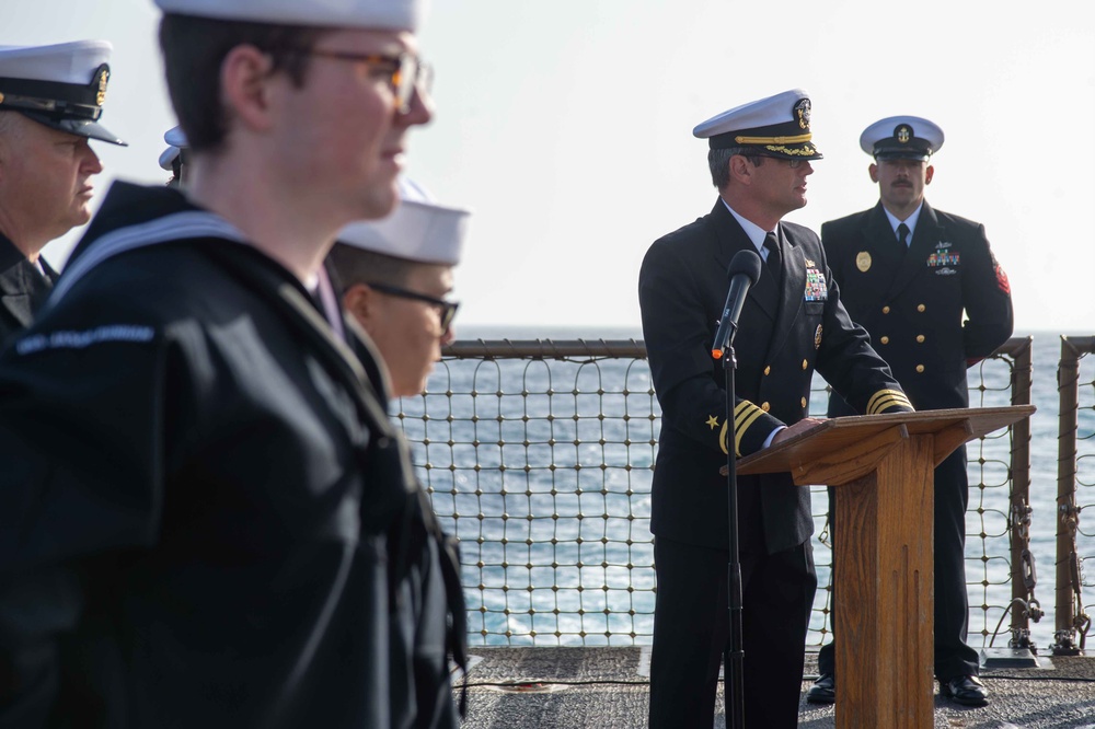 USS Jason Dunham (DDG 109) Conduct a Memorial Ceremony