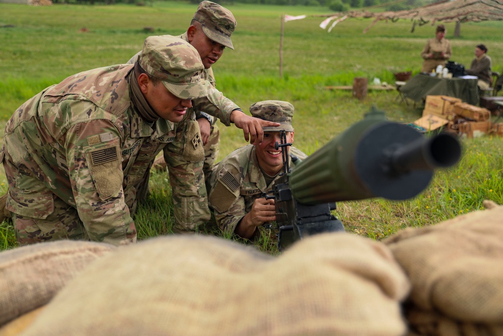 Soldiers Attend Reenactment Ceremony