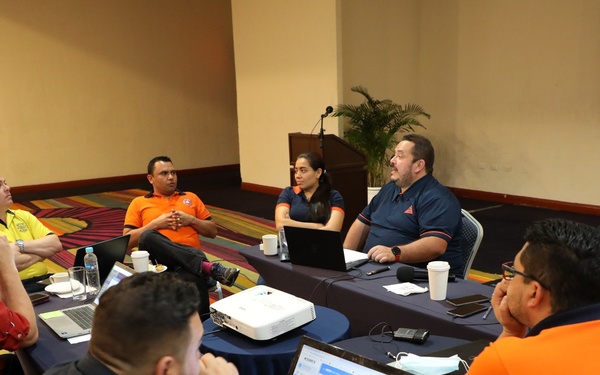 CENTAM GUARDIAN exercise prepares Central American armies, first responders for disaster operations