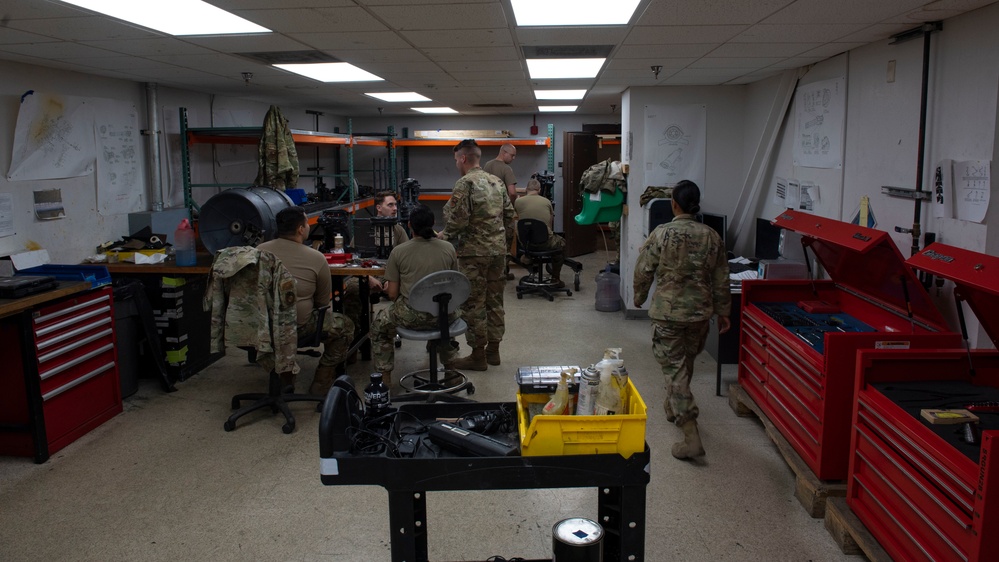 49th EMS conducts first ever depot-level repair on Holloman F-16s >  Holloman Air Force Base > Display