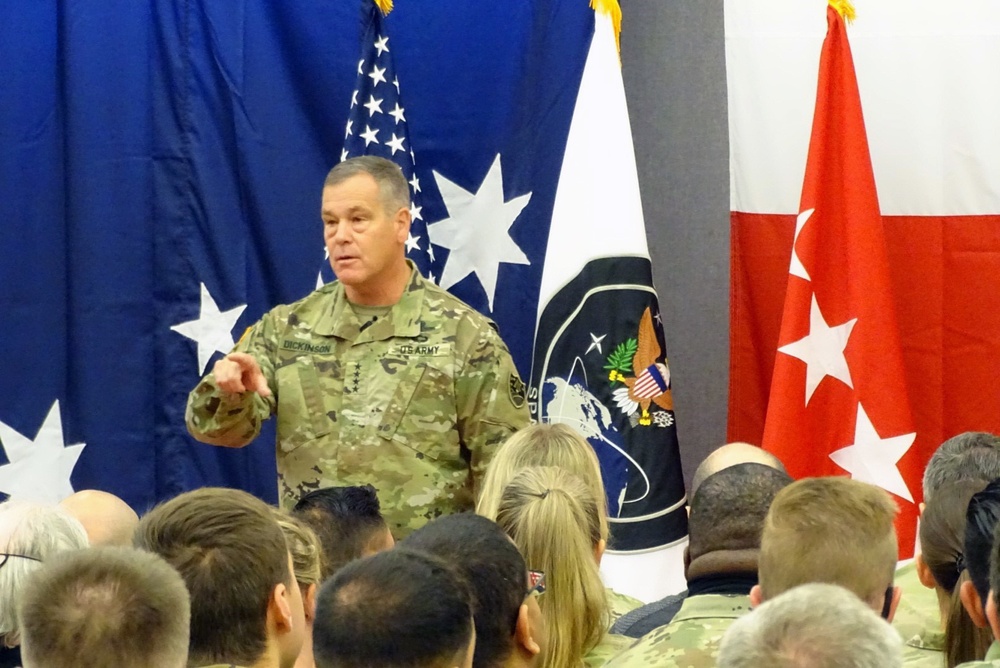 USSPACECOM commander gets in-depth look at CFSCC’s 18th SPCS, Commercial Integration Cell missions