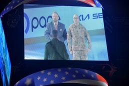 Chicago Wolves hockey team honors Army Reserve Soldier on Armed Forces Day