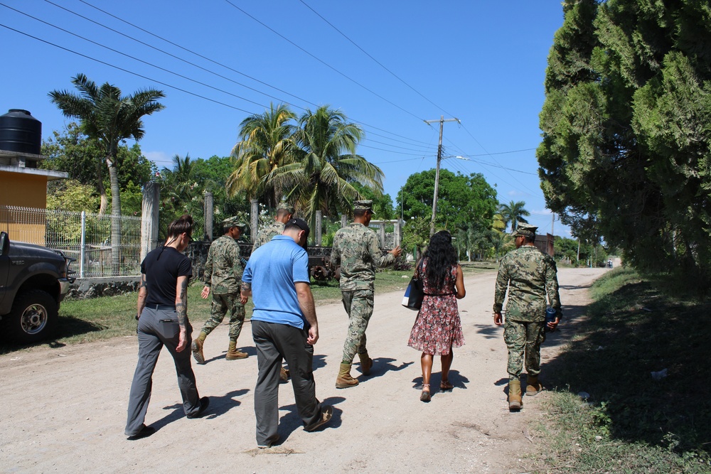 U.S. Civil Affairs &amp; PsyOp teams train with Mexican partners in TRADEWINDS 2022