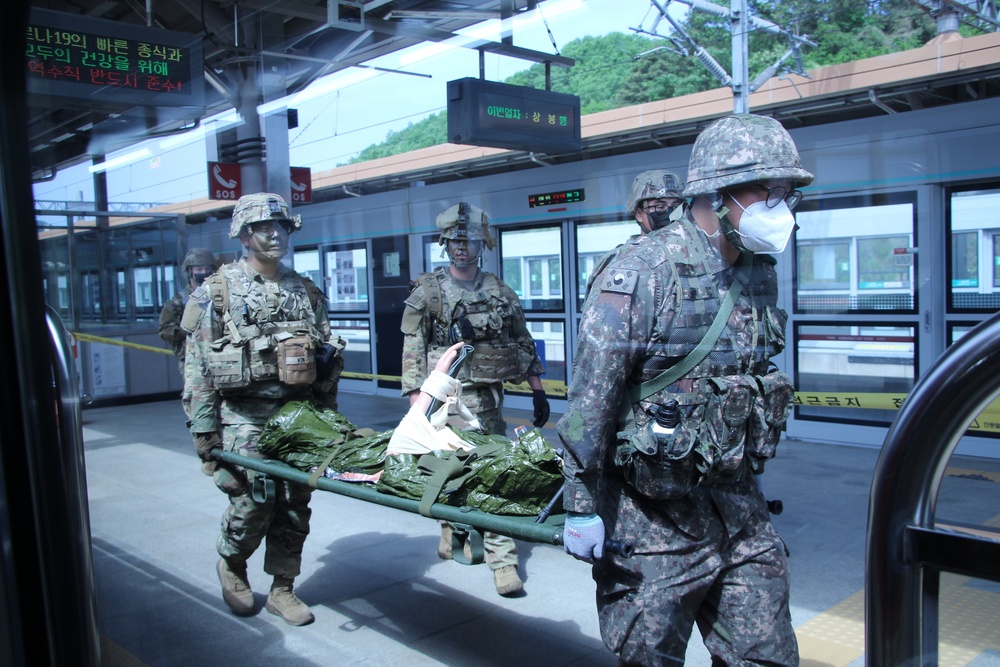 65th Medical Brigade builds readiness capabilities during Pacific Medics Lift