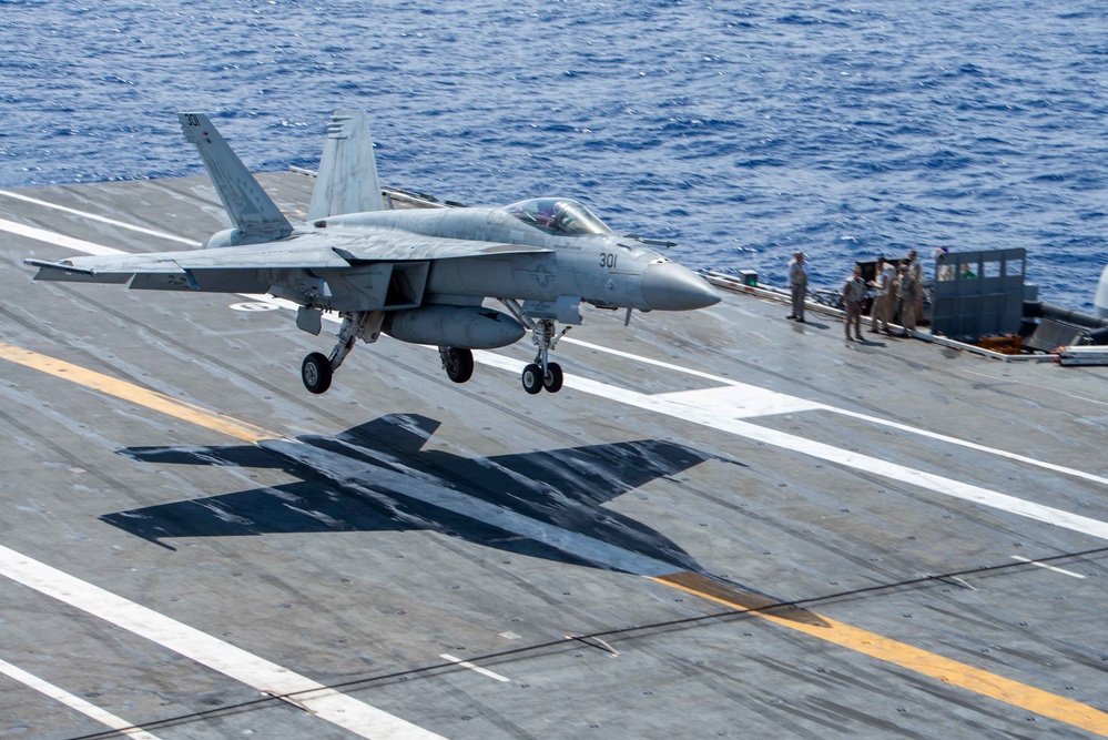 USS Ronald Reagan (CVN 76) Conducts Flight Operations