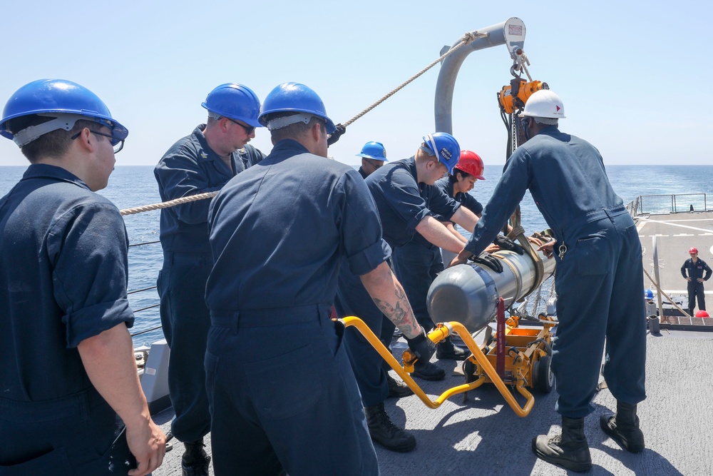 Sailors Transport Torpedo