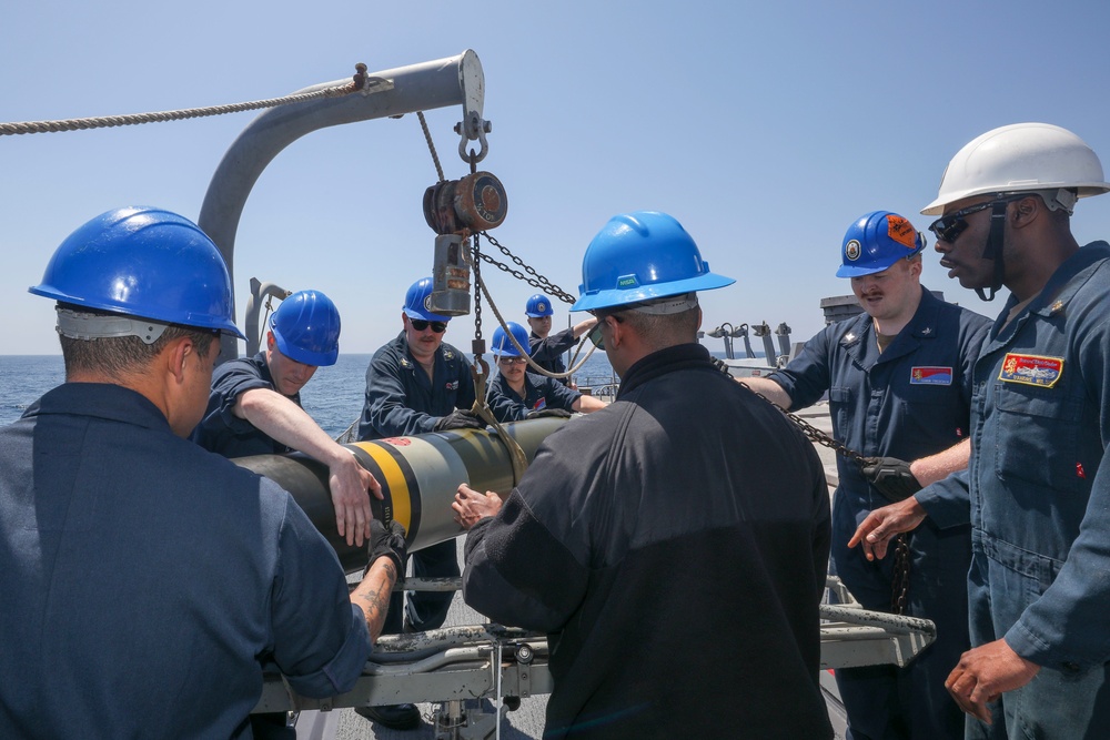 Sailors Transport Torpedo